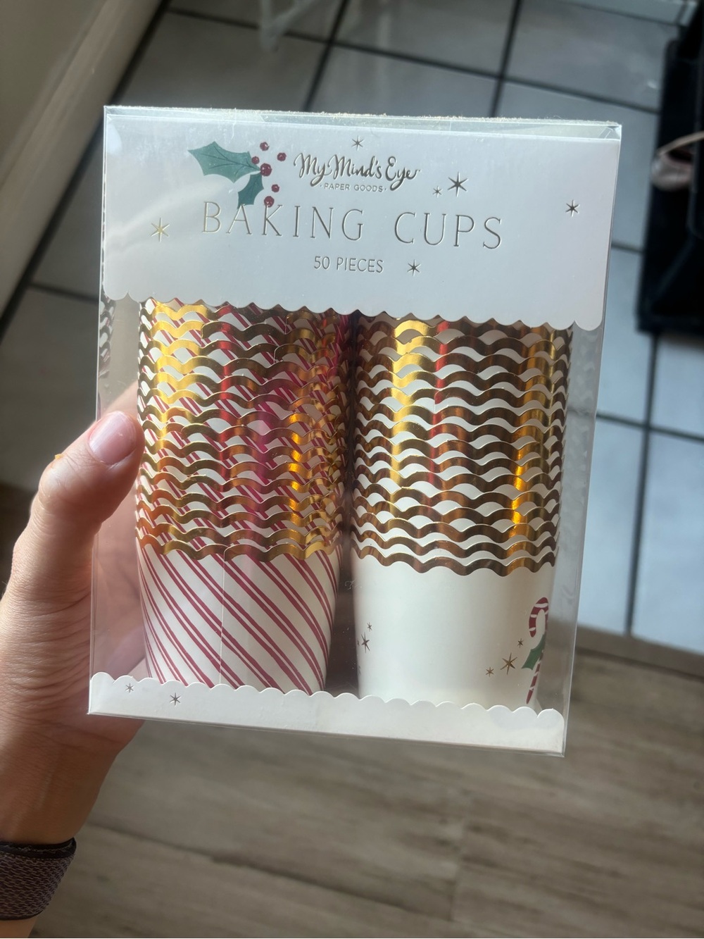 Holiday baking cups